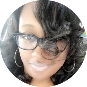 Meet your Posher, Janira